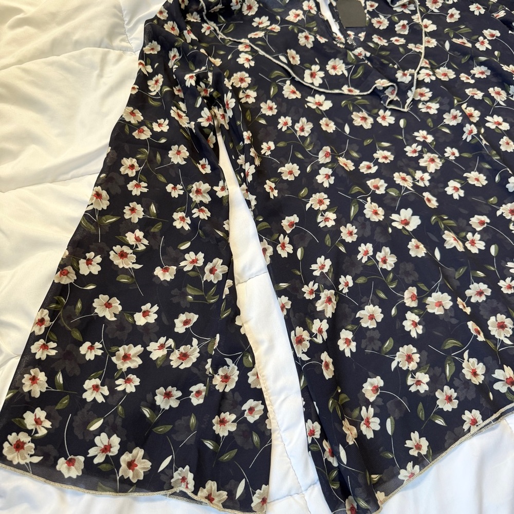POL Navy Floral Ruffle Sheer Blouse Women’s Large Boho Romantic Cottagecore NWT - Picture 3 of 10